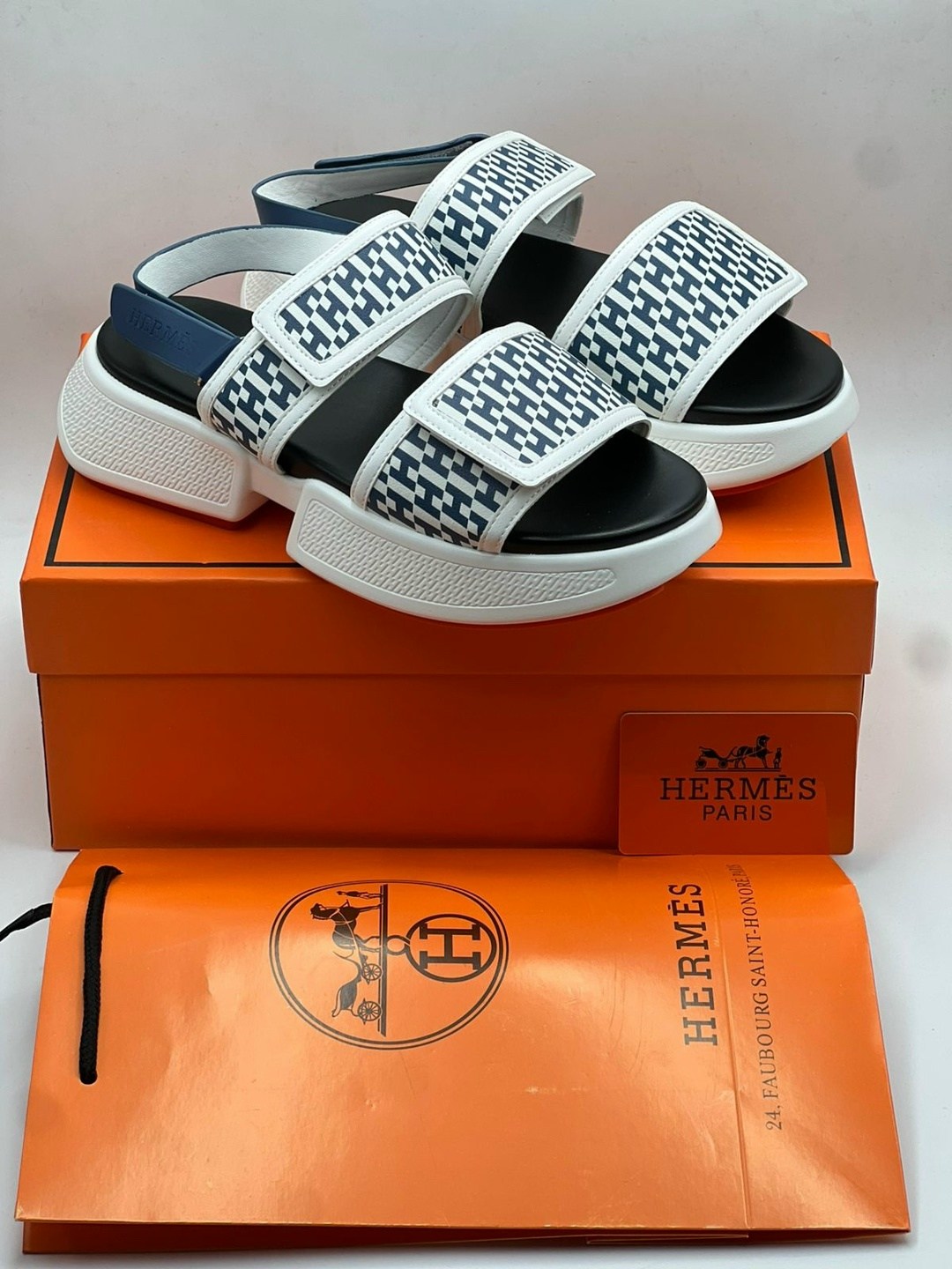 сандалии hermes,босоножки hermes,,босоножки хермес 2026,босоножки женские hermes