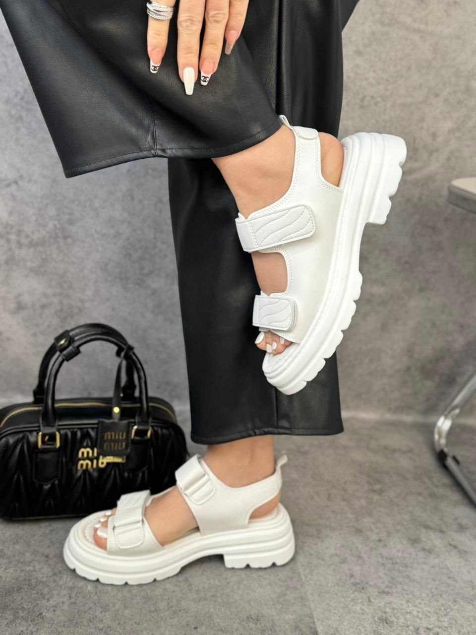 женские босоножки,босоножки сандали,популярные босоножки,стильные босоножки,босоножки модные