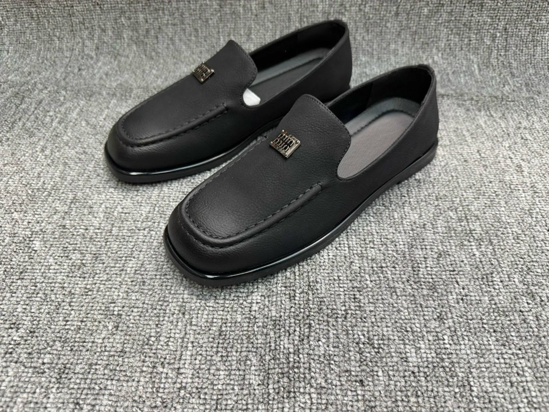 ,женские лоферы loro piana,модные лоферы,женские лоферы,лоферы женская