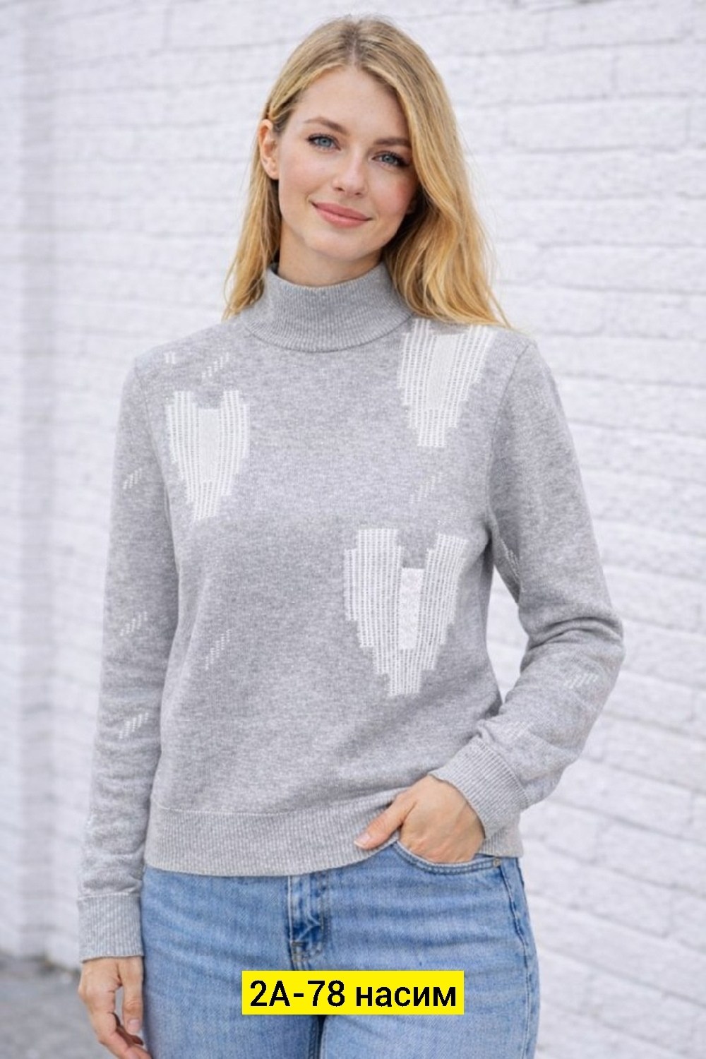 голубой свитер,джемпер голубой,свитера женские,свитер со снежинками,джемпер