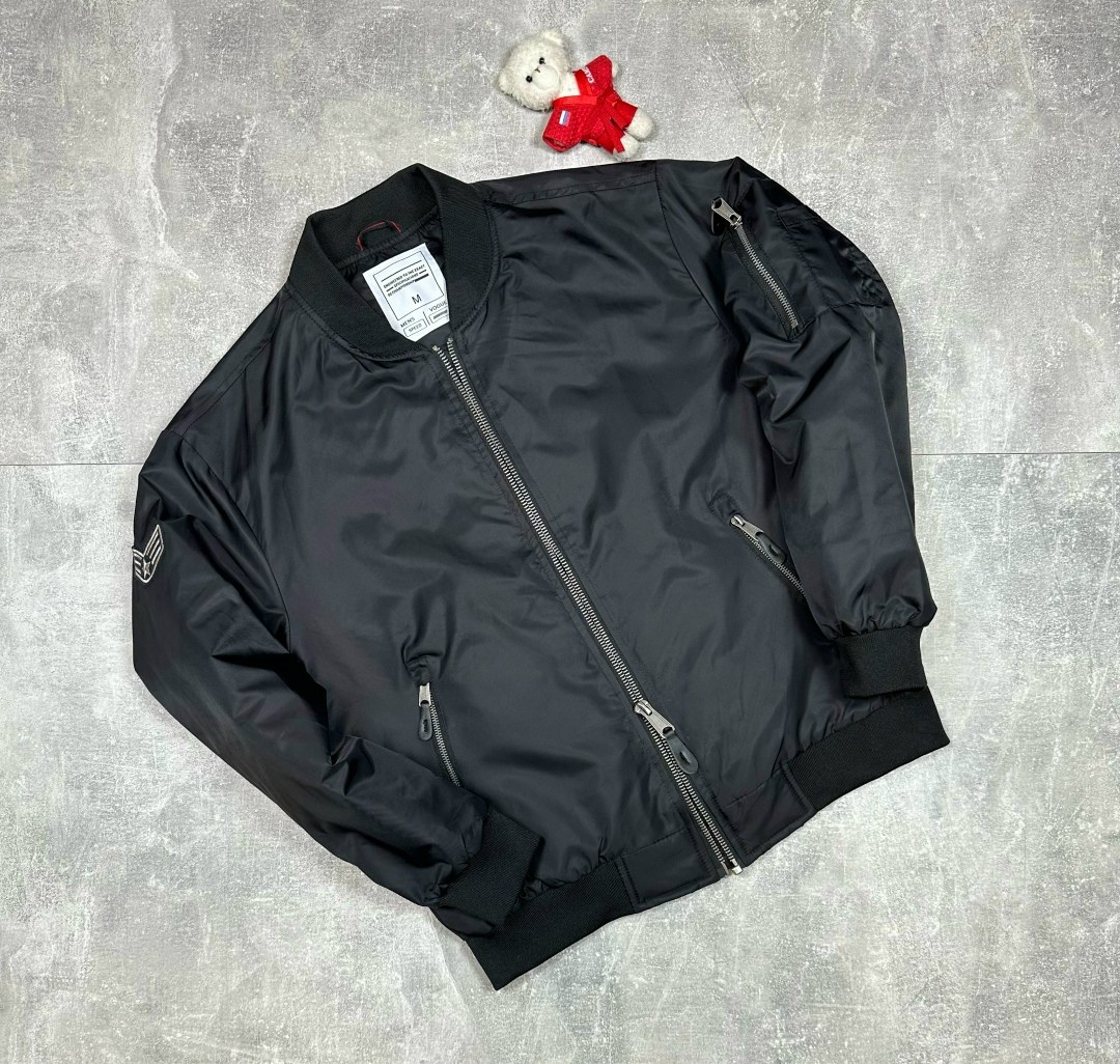 куртка бомбер,мужская куртка-бомбер в стиле милитари,куртка,легкая куртка,демисезонная куртка