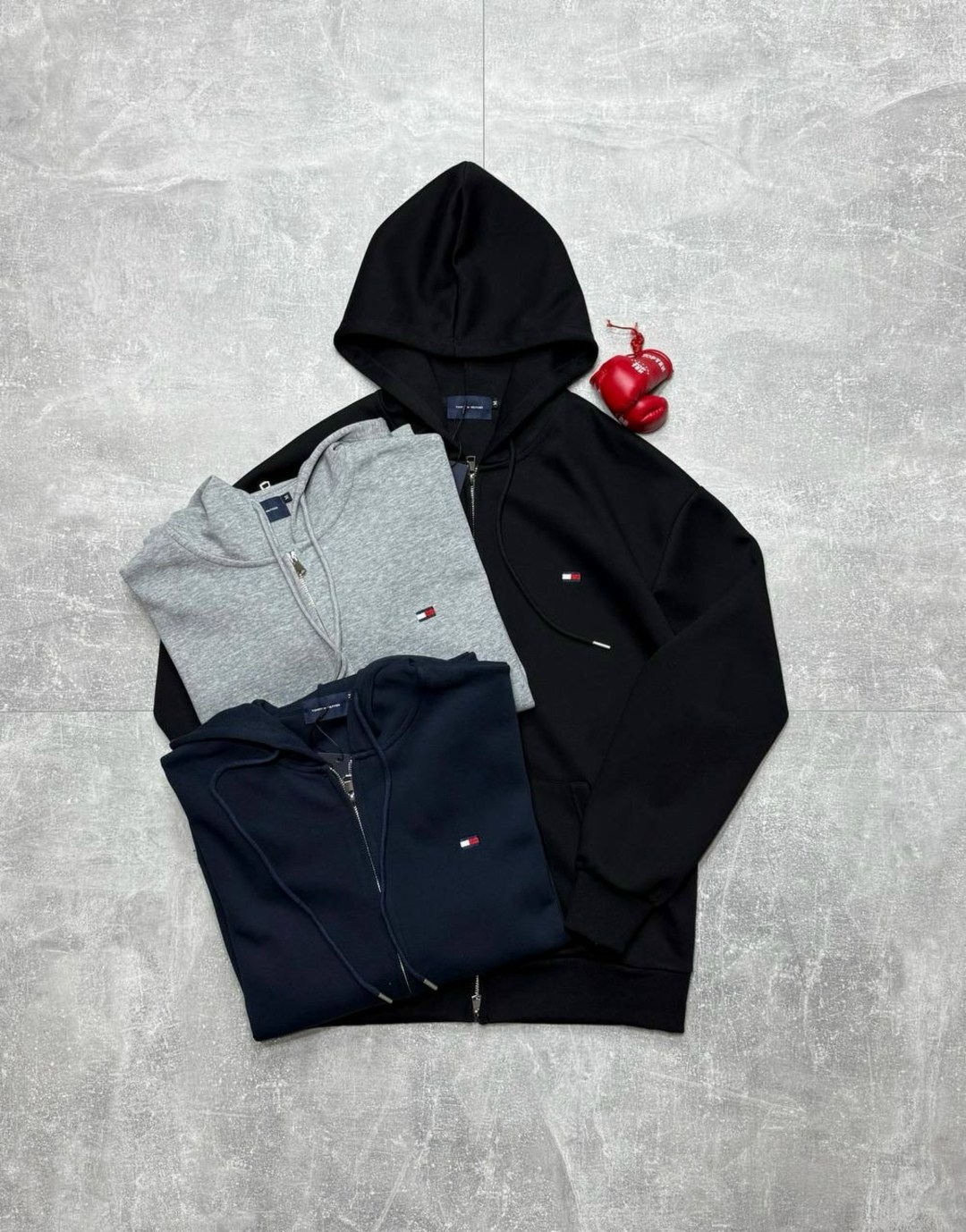 спортивный костюм tommy hilfiger,спортивные костюмы томми хилфигер женские оригинал,костюм спортивный,костюм спортивный мужской,спортивный костюм томми хилфигер