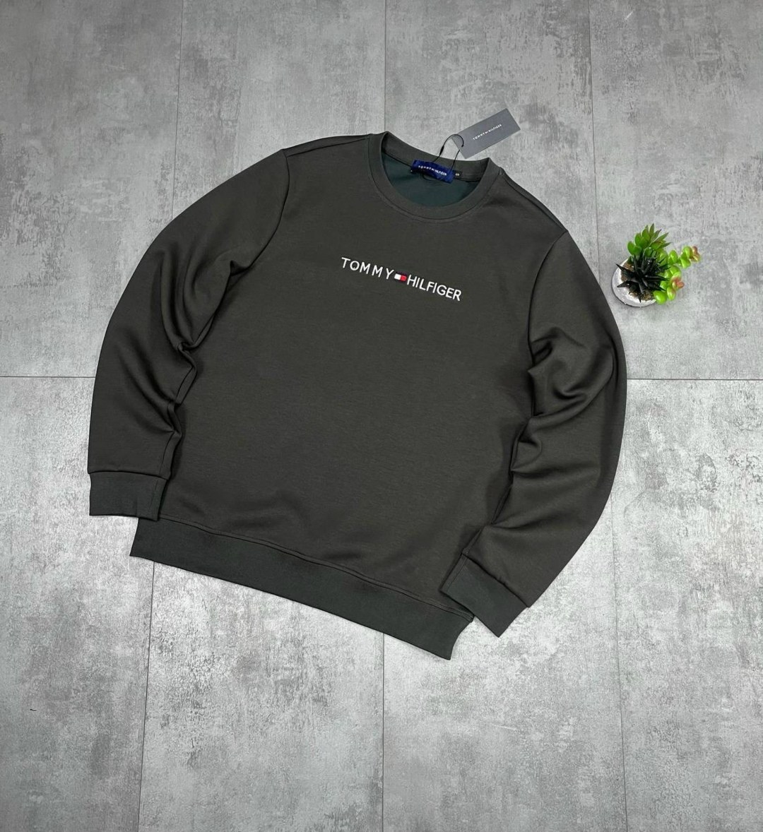 томми хилфигер свитшот серый,свитшот мужской tommy hilfiger,свитшот томми хилфигер,свитшот мужской серый томми хилфигер,кофта томми хилфигер