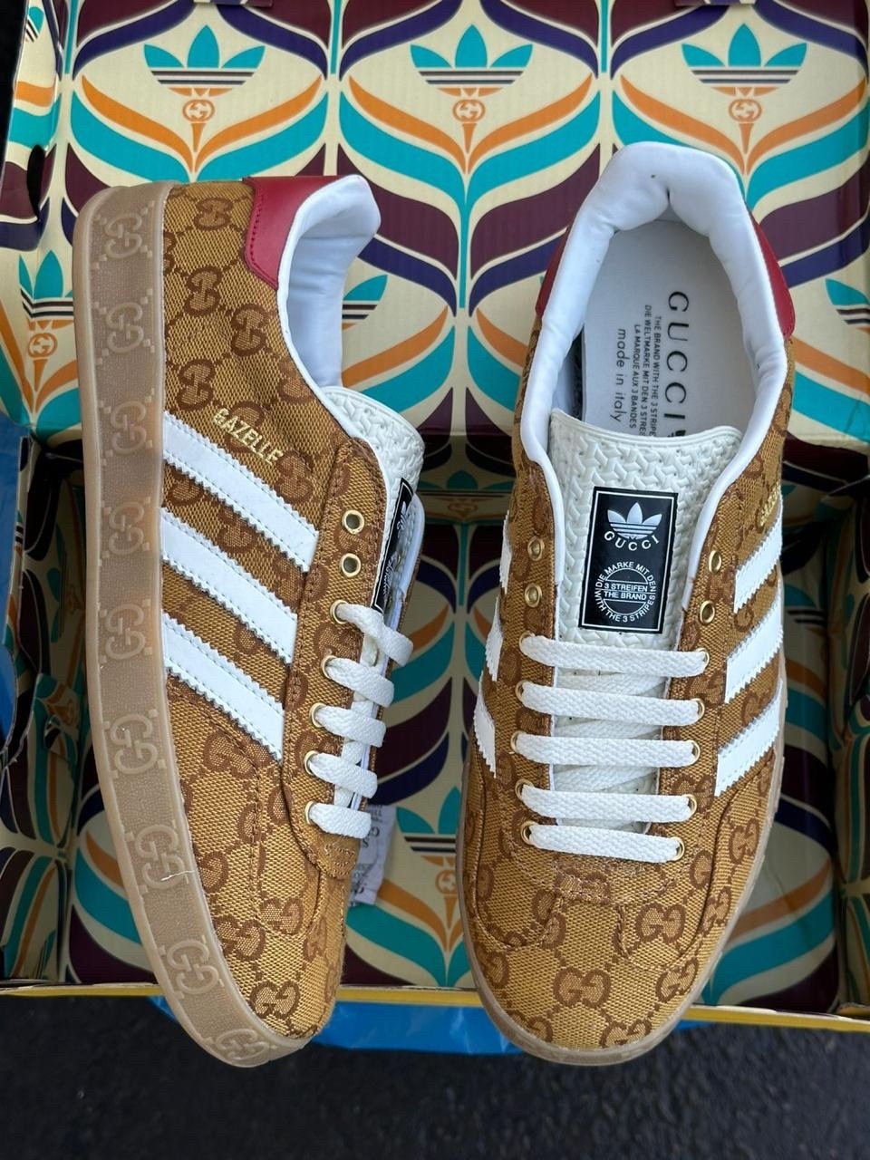 adidas gucci gazelle,кроссовки adidas x gucci wmns gazelle 'gg monogram' коричневый,gucci adidas collab sneakers gazelle collection,adidas x gucci gazelle 'gg monogram',кроссовки adidas originals x gu