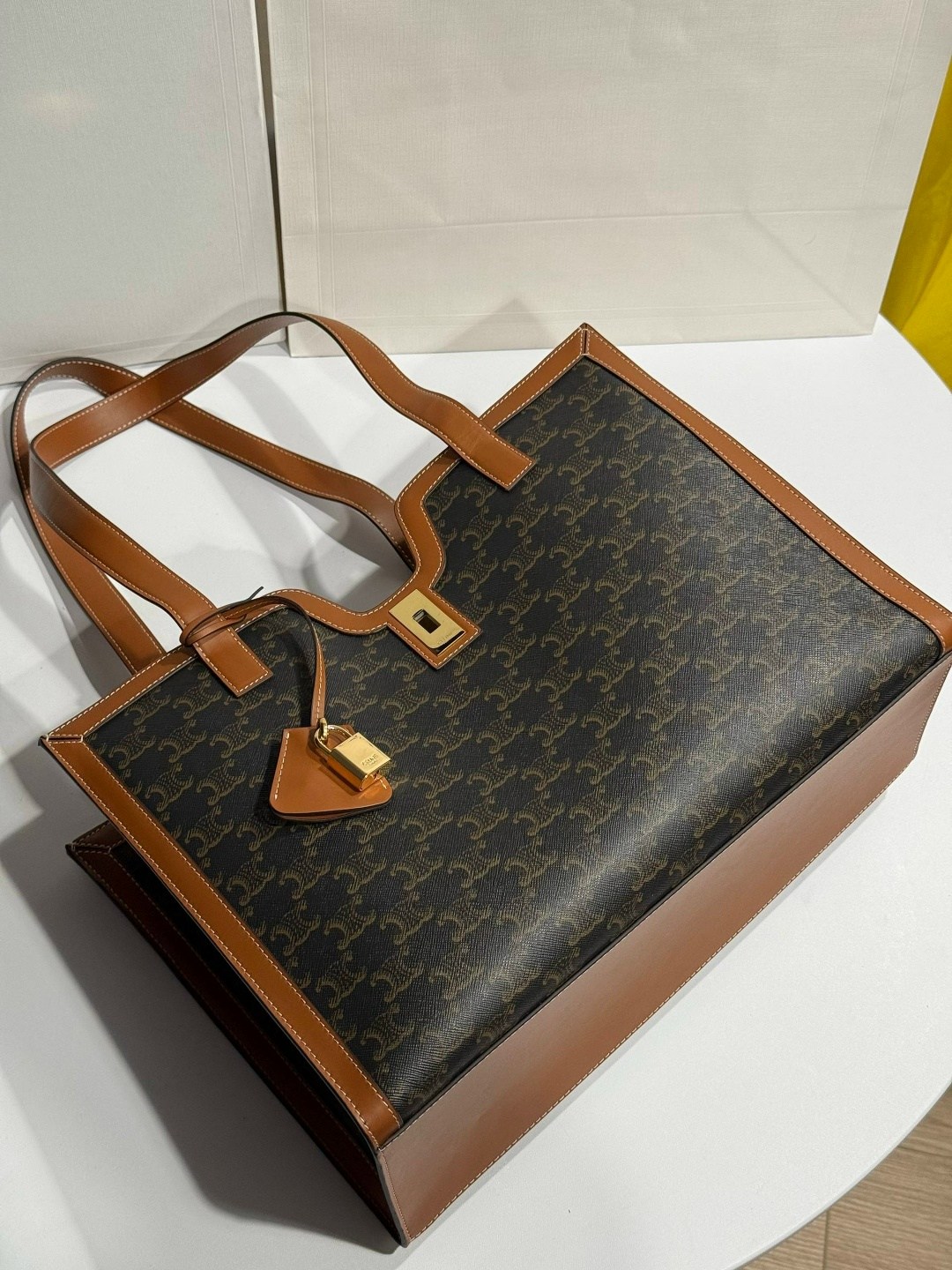 celine сумка,сумка тоут celine,сумка женская celine,сумка шоппер celine,celine сумка на плечо