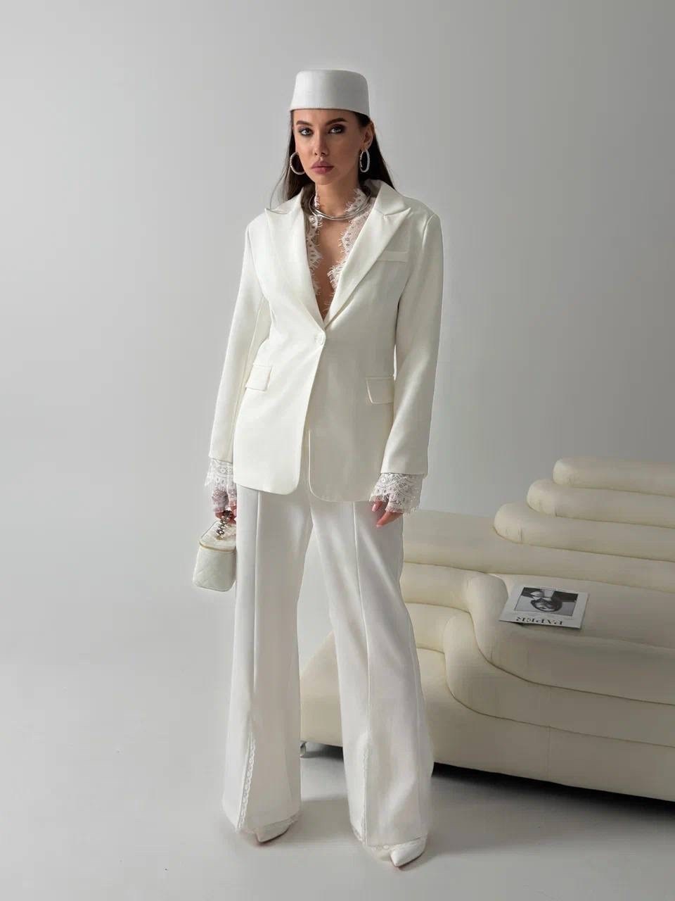 белый брючный костюм свадебный женский,свадебный брючный костюм,женский белый брючный костюм тройка,брючный костюм белый,брючный костюм для невесты