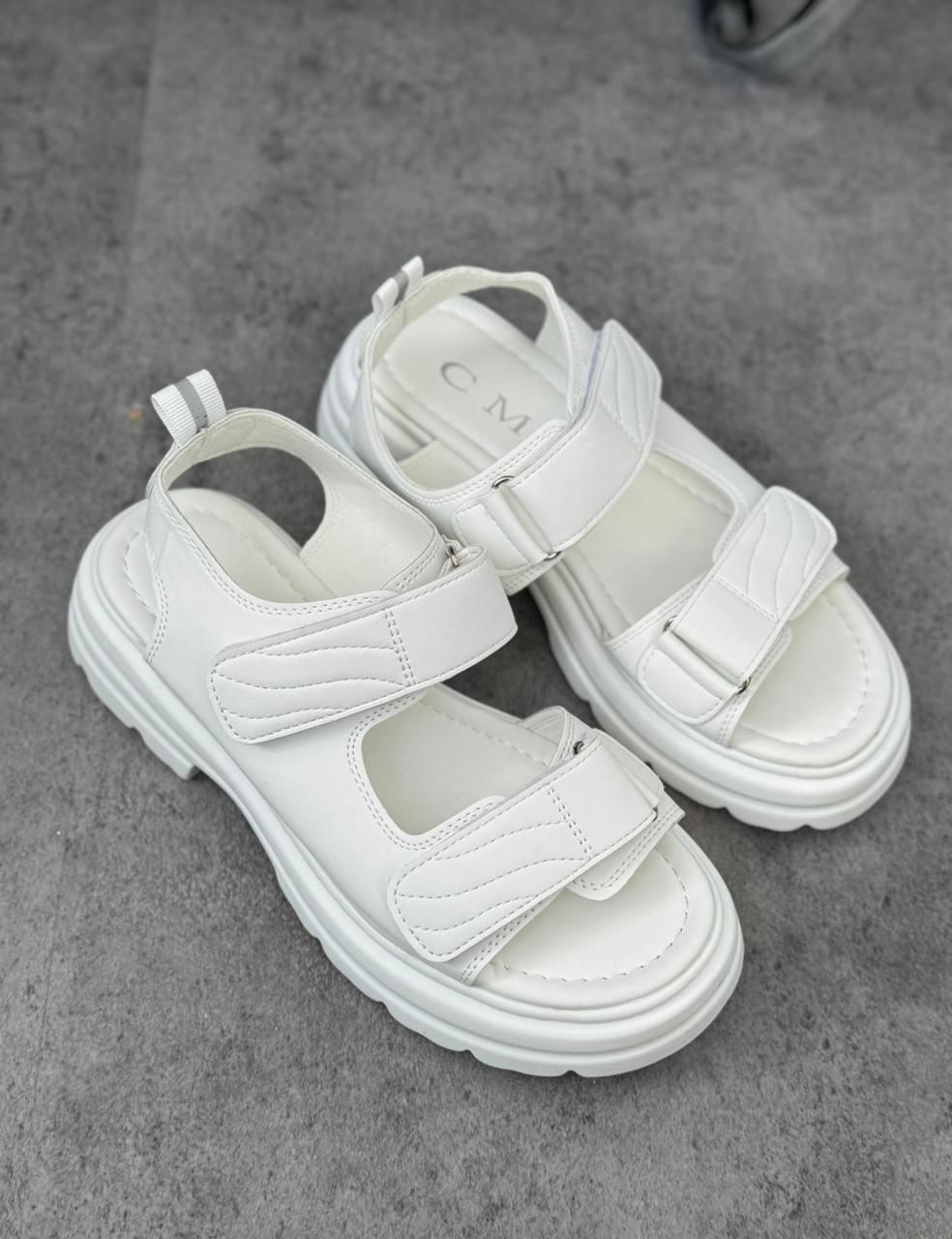 босоножки сандали,популярные босоножки,женские босоножки,модные босоножки,стильные босоножки