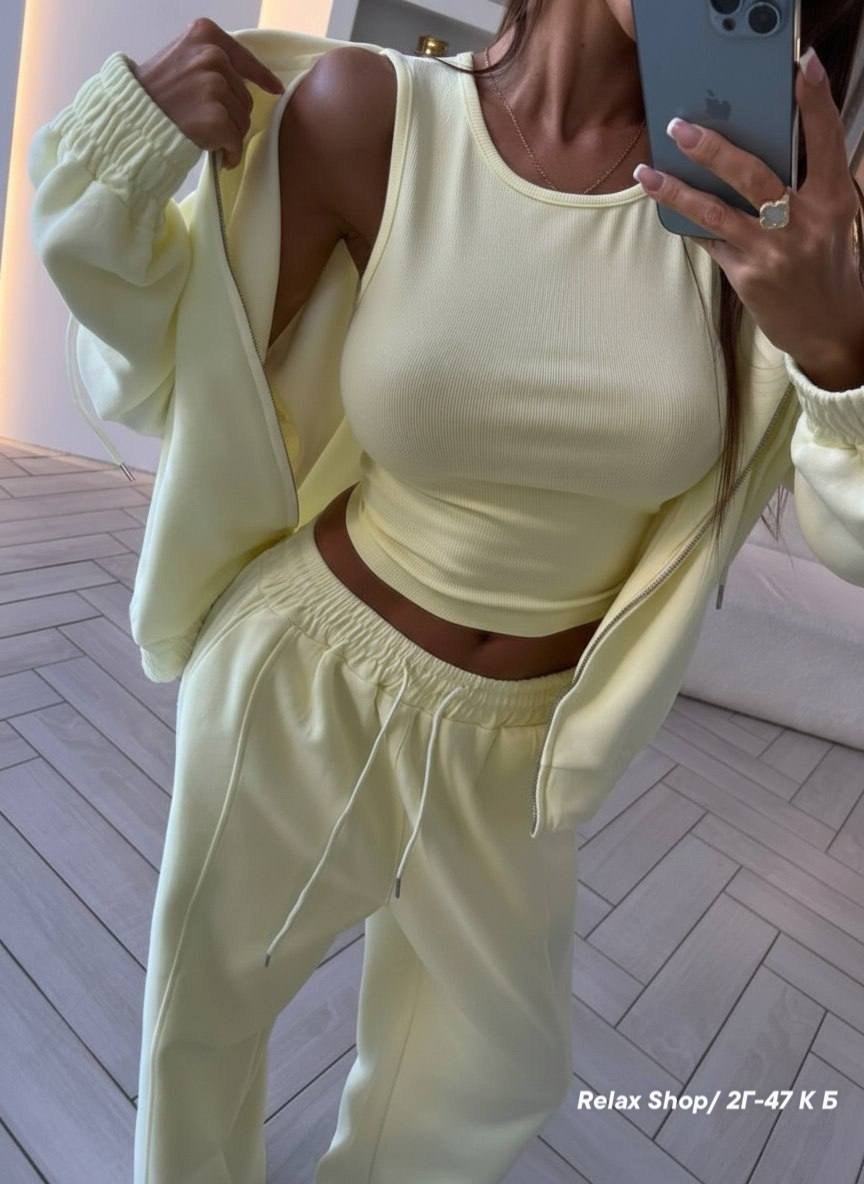 костюм спортивный женский,костюм спортивный,стильный костюм,женский костюм,костюм на флисе