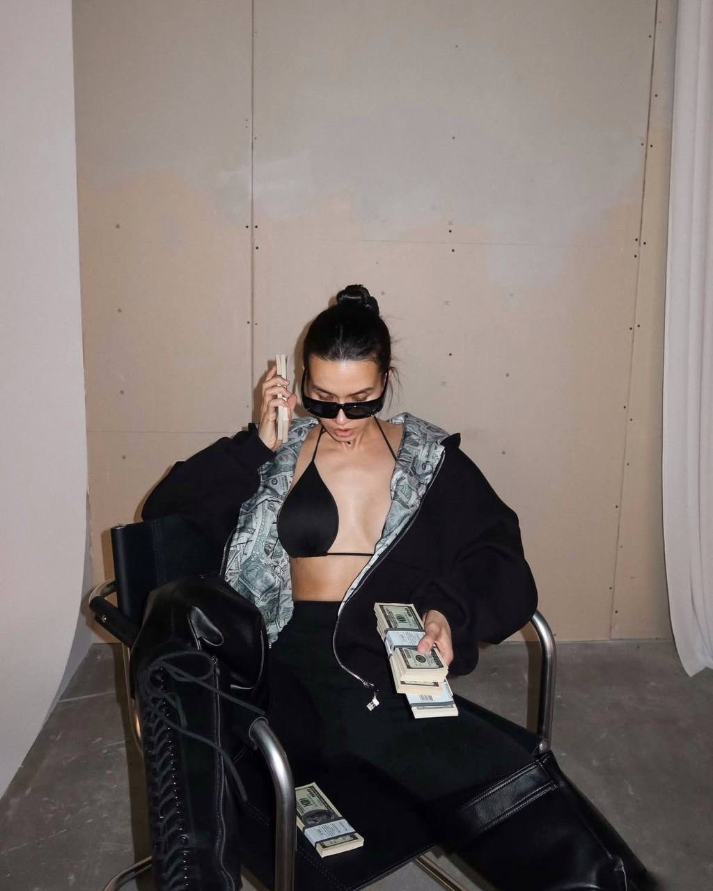 женская кофта,женская куртка,толстовка оверсайз,куртка с капюшоном,женская толстовка