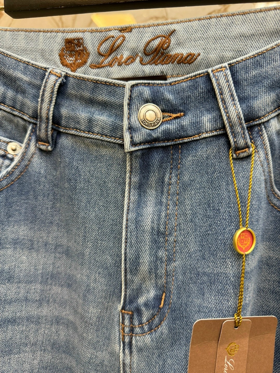 джинсы celine,женские джинсы,джинсы,джинсы chanel,модные джинсы