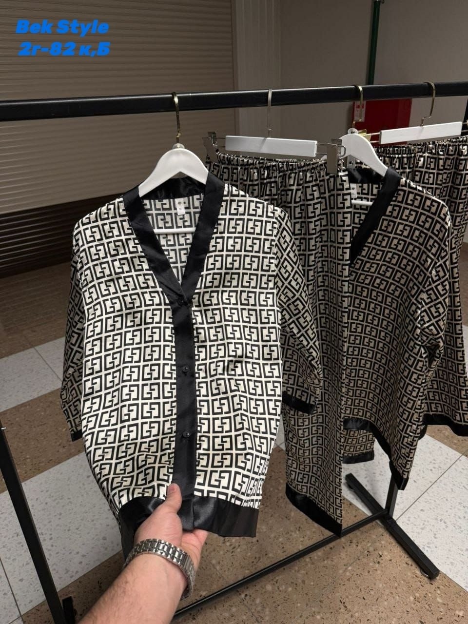 пижама женская,пижамный комплект со штанами,пижама женская домашняя со штанами шелковая,пижама,пижама фенди женская