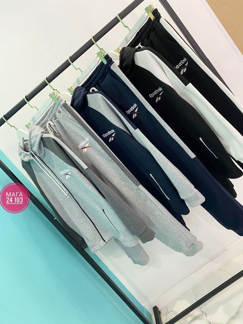 мужской повседневный спортивный костюм,спортивный костюм рибок мужской серый,reebok спортивныкостюм мужской серый,спортивные костюмы мужские,серый костюм рибок мужской