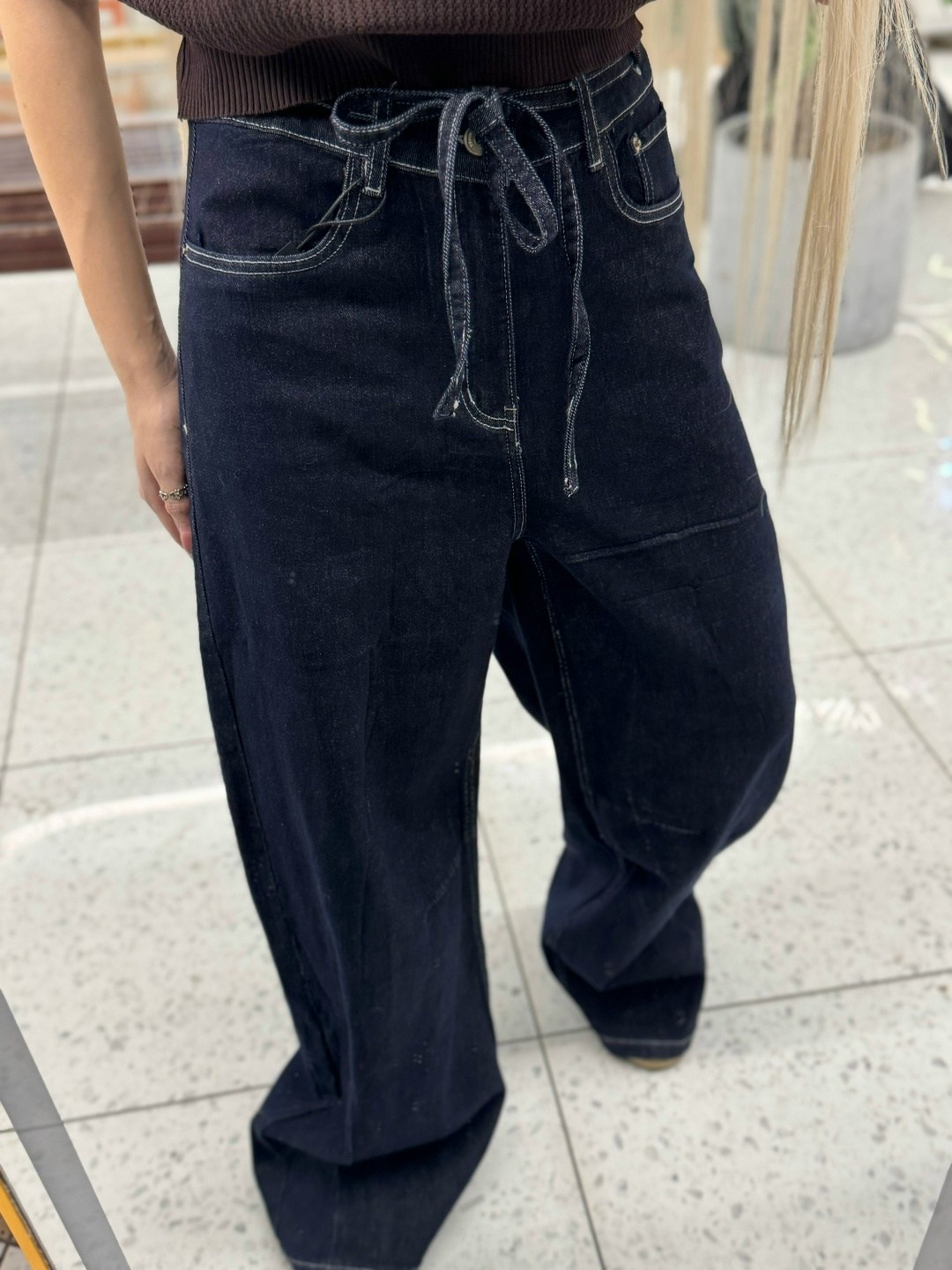 женские джинсы,джинсы,джинсы женские широкие,широкие джинсы черные,джинсы широкий