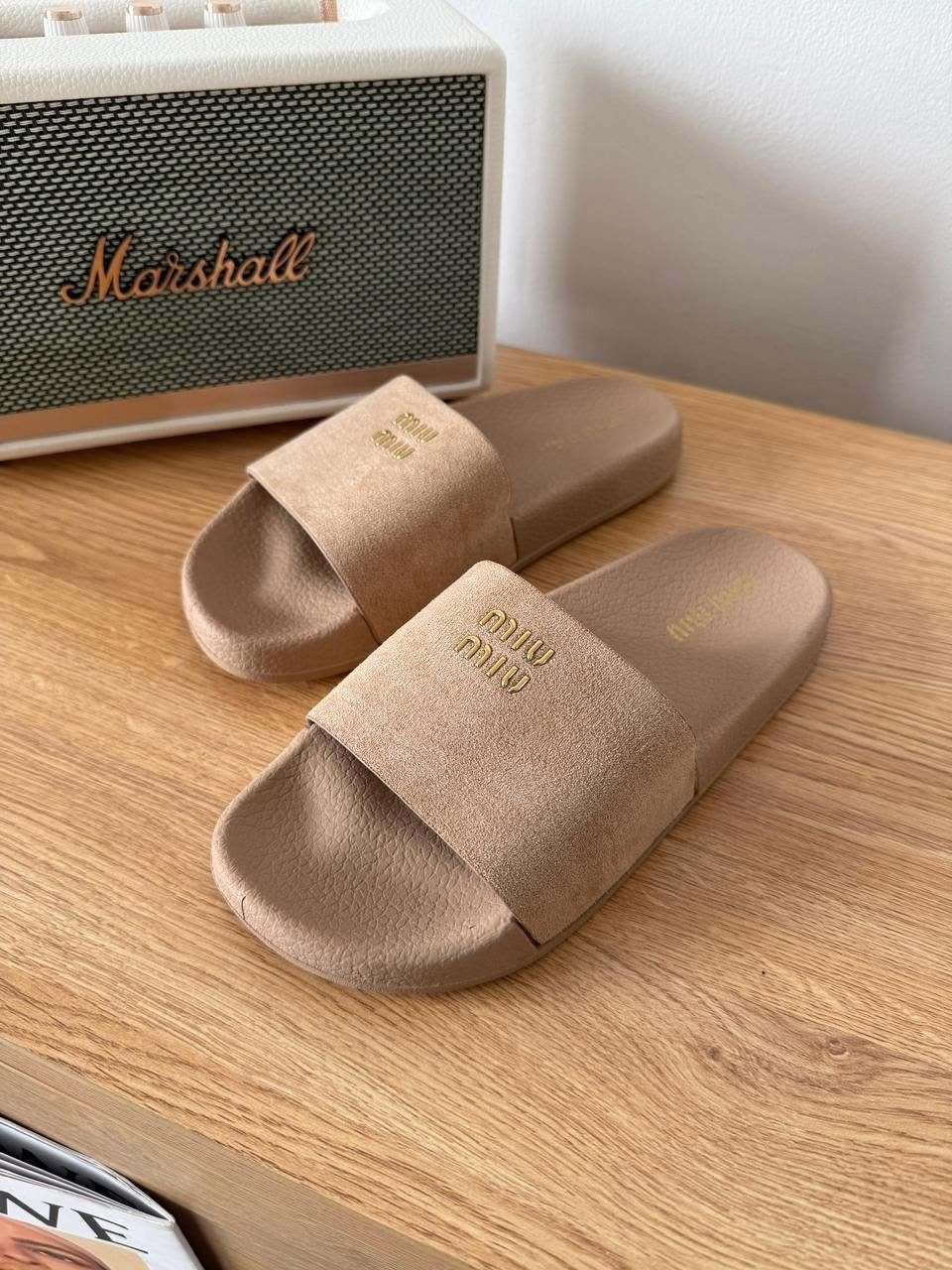 шлепанцы женские,,женские шлепки,модные тапочки,женские тапки