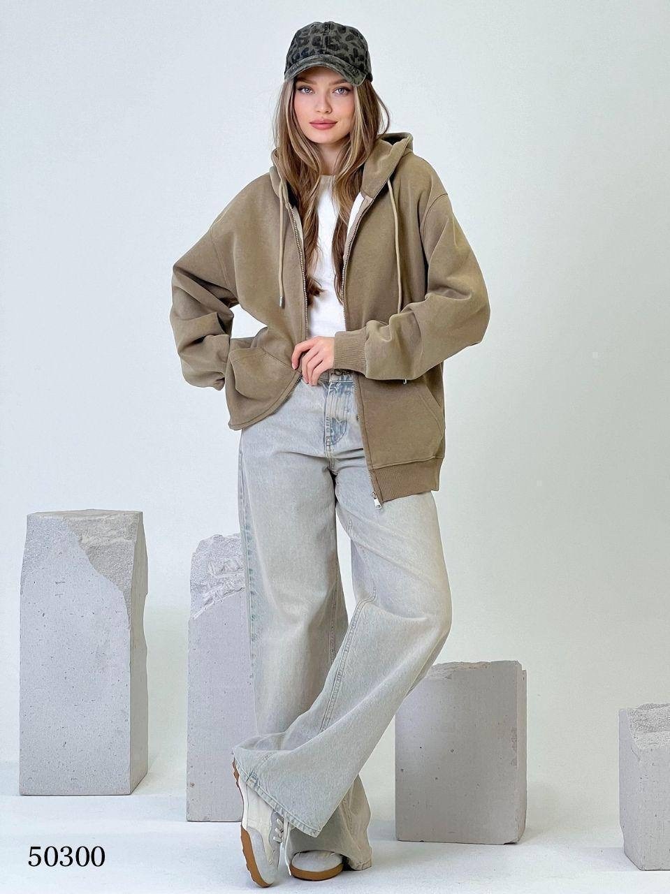 костюм женский,костюм спортивный,костюм с брюками,костюм для женщин,костюмы трикотажные