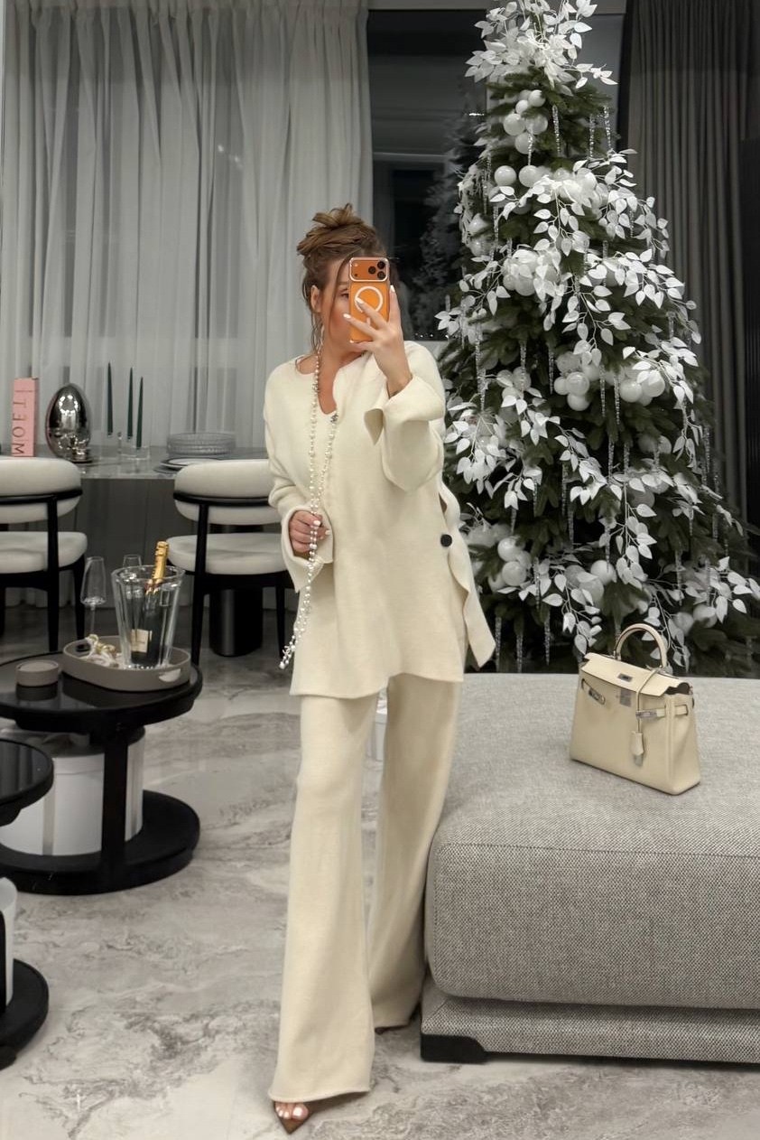 костюм с кашемиром,женский брючный костюм,брючный костюм,трикотажный костюм с кофтой оверсайз и брюками палаццо ivsedress,теплый кашемировый костюм в стиле loro piana