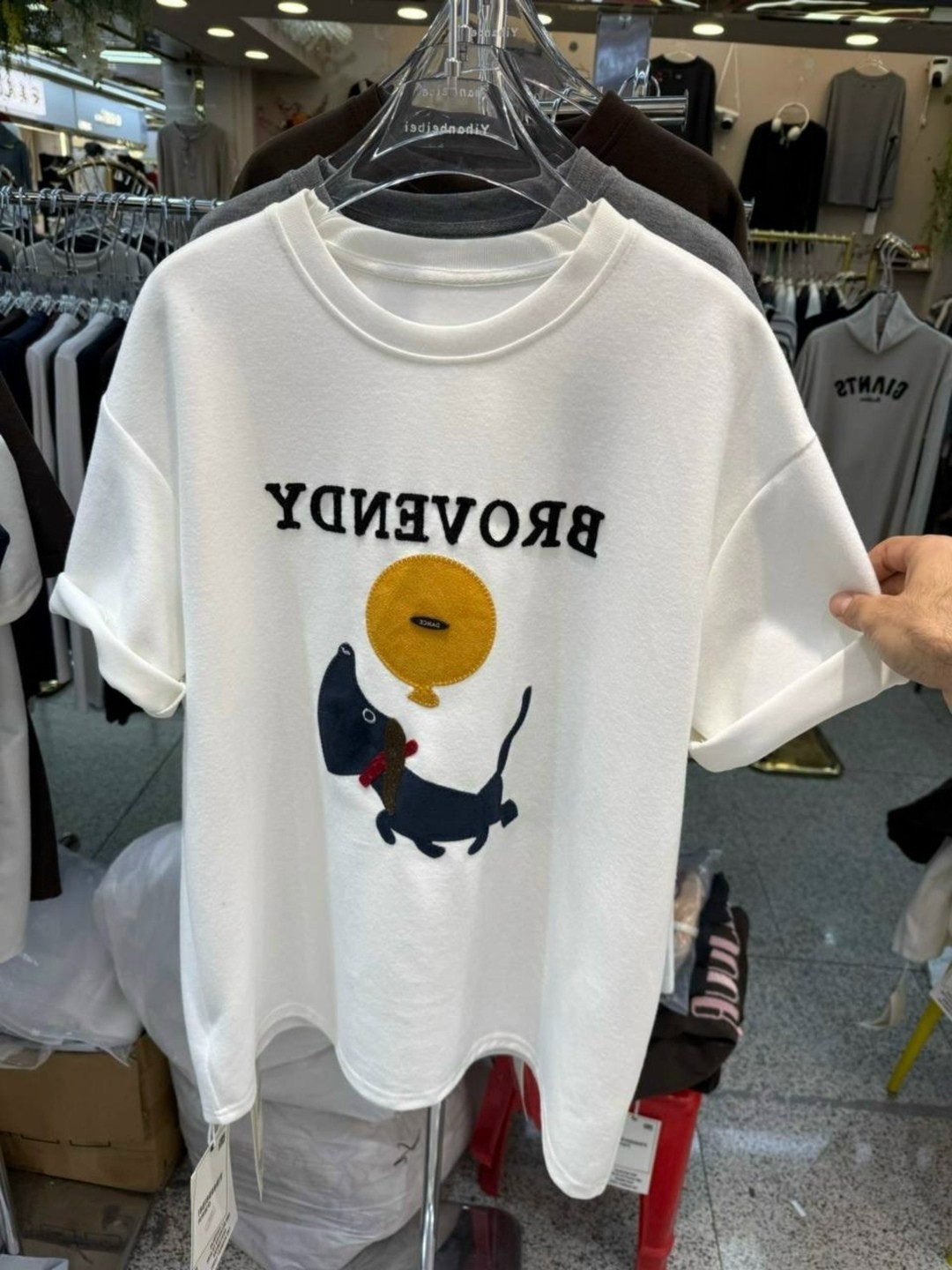 футболки оверсайз для девушек с принтом,футболка оверсайз женская,женские футболки с принтом,оверсайз футболка с принтами,женская футболка