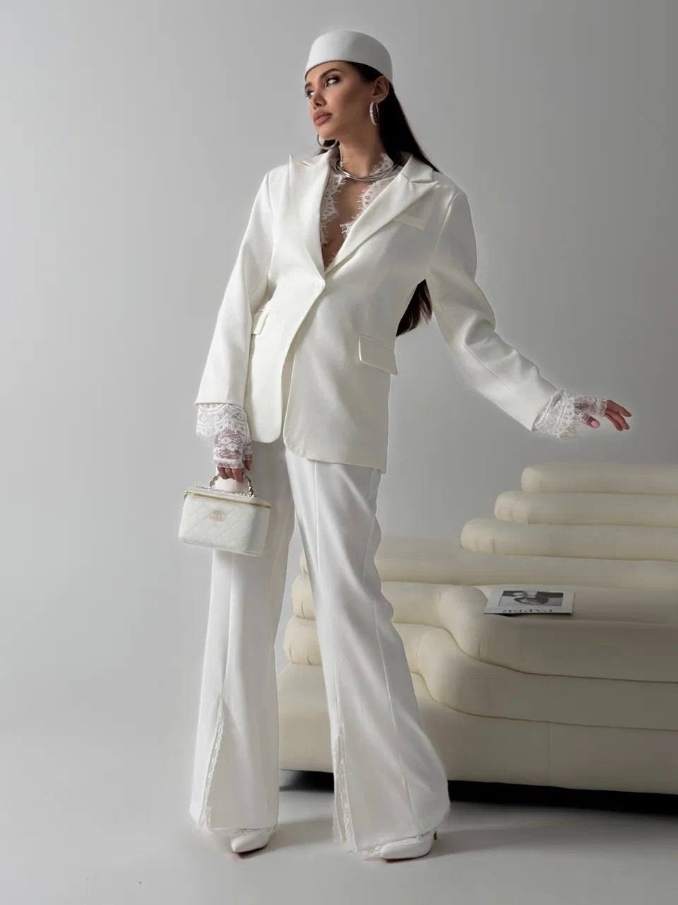 белый брючный костюм свадебный женский,свадебный брючный костюм,женский белый брючный костюм тройка,брючный костюм белый,брючный костюм для невесты