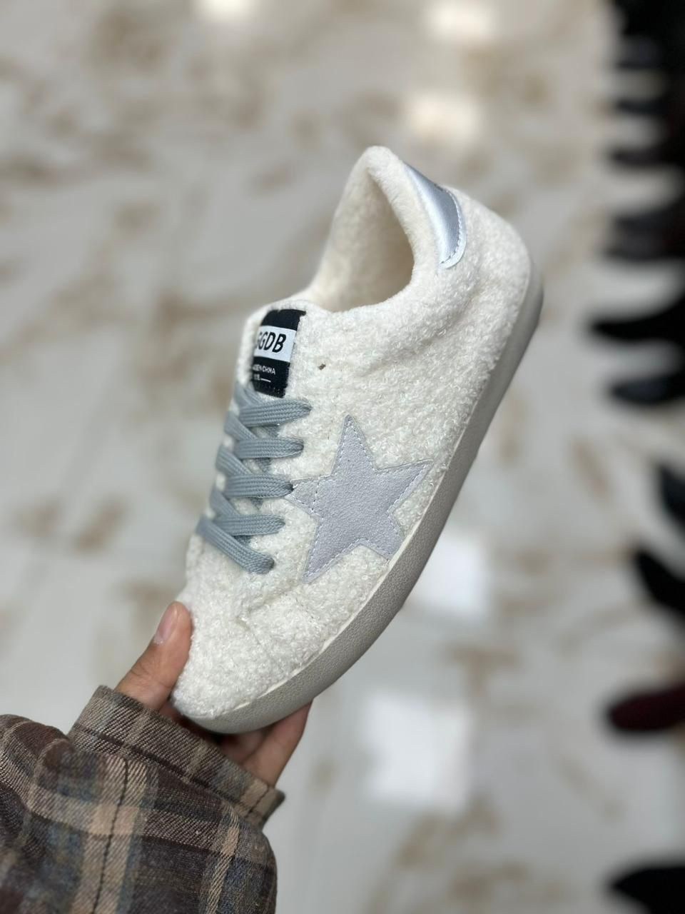 ,кеды зимние с натуральным мехом golden goose premium shoes,кроссовки golden goose,кеды golden goose,повседневная