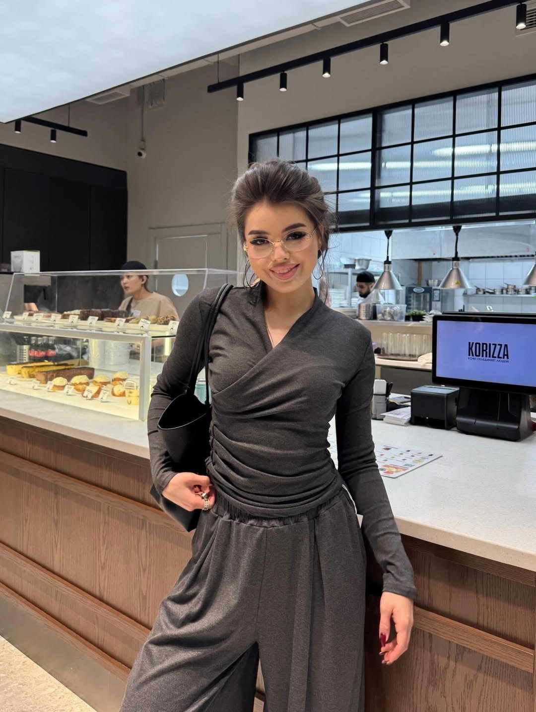 костюм вечерний с брюками палаццо,костюм с брюками палаццо,костюм вечерний с брюками палаццо sweet store цвет графит серый,костюм женский,костюм