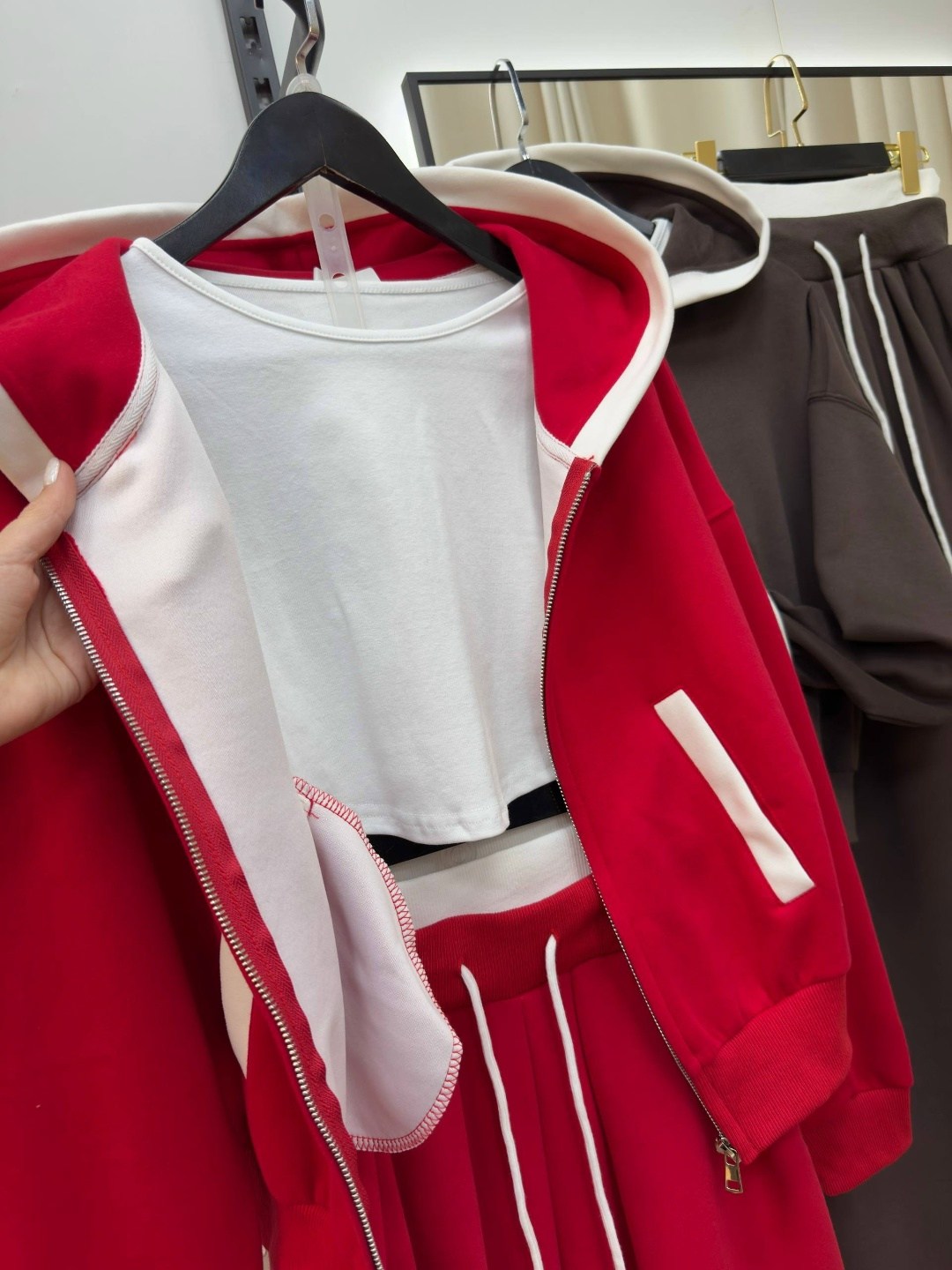 женский спортивный костюм на флисе,костюм женский,костюм на флисе,стильный костюм,женские комбинезоны