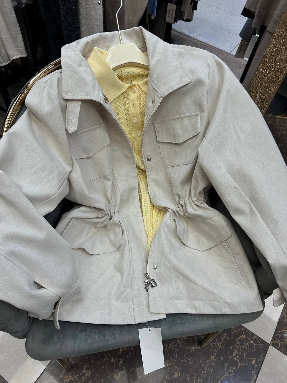 повседневная куртка,стильная куртка,куртка женская,куртка модная,легкая куртка