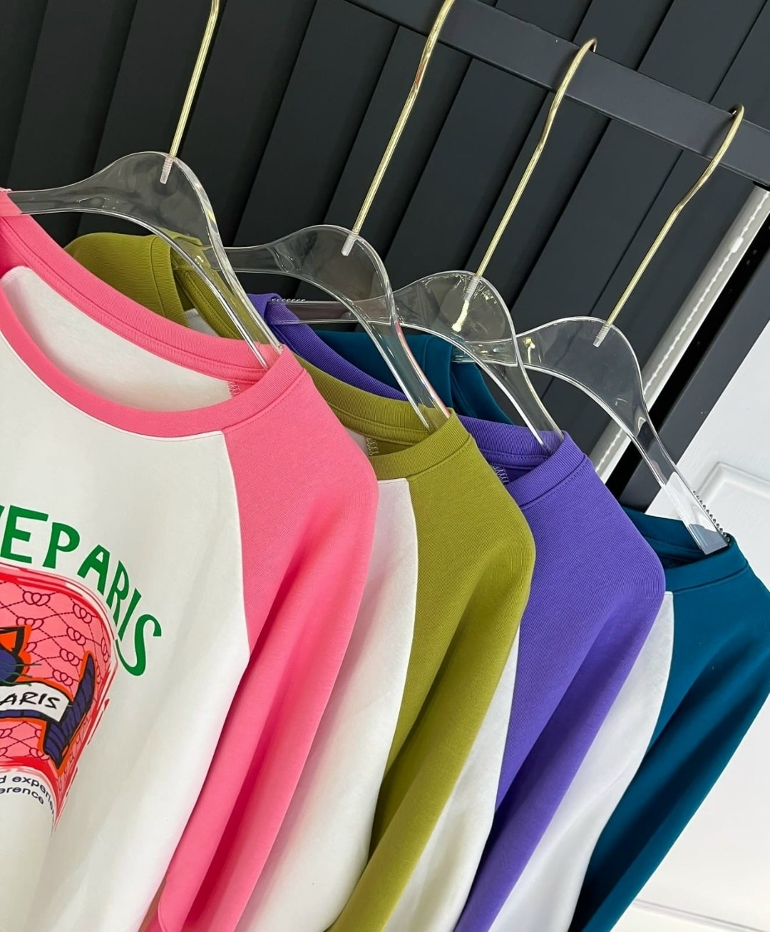 свитшот на флисе,яркий свитшот,свитшот женская,свитшот тёплый,стильный свитшот