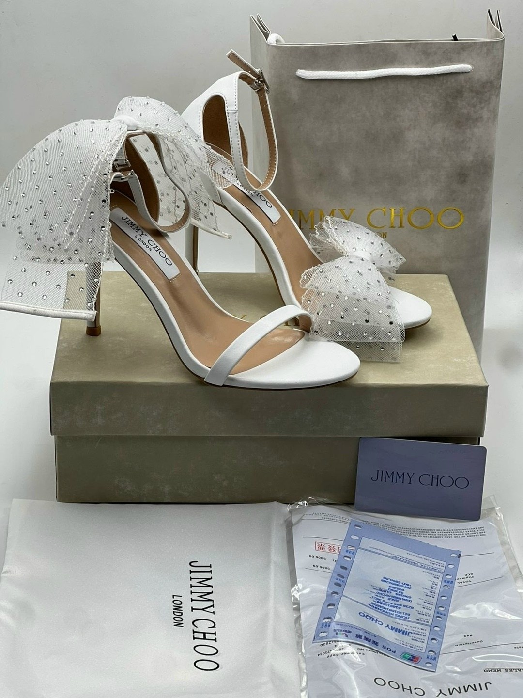 босоножки jimmy choo,босоножки джимми чу с жемчугом,туфли jimmy choo,босоножки jimmy choo aveline,