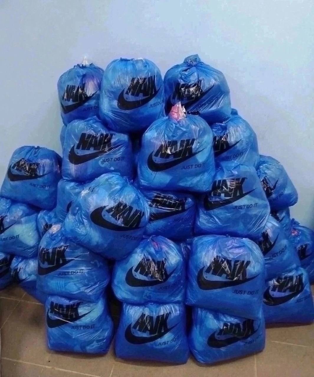 в пакете,пакеты пакеты,рюкзак,пакеты майка,пакет найк