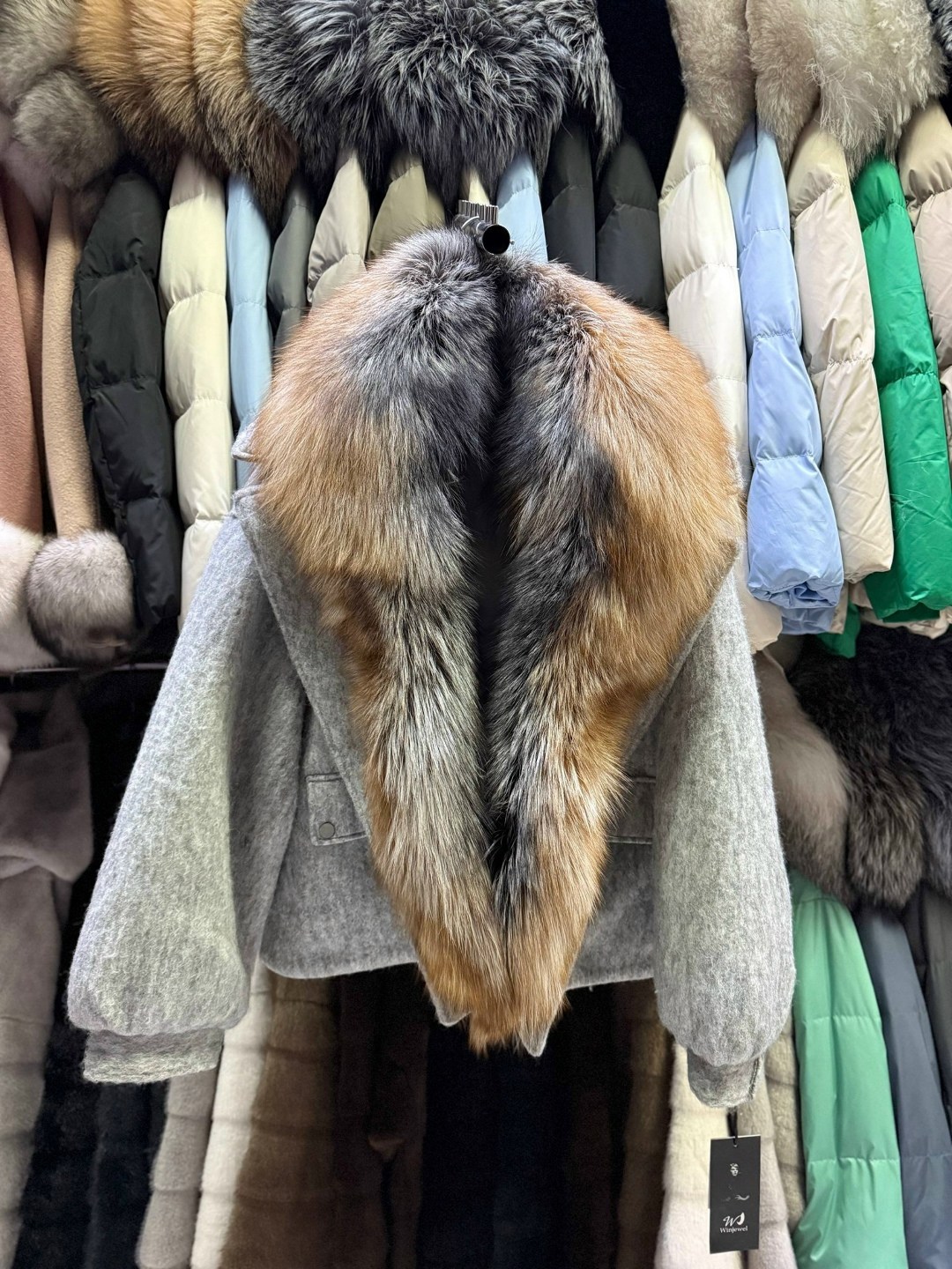 парка с натуральным мехом,парка женская с натуральным мехом,мех песец,парка с мехом,пуховики с натуральным мехом