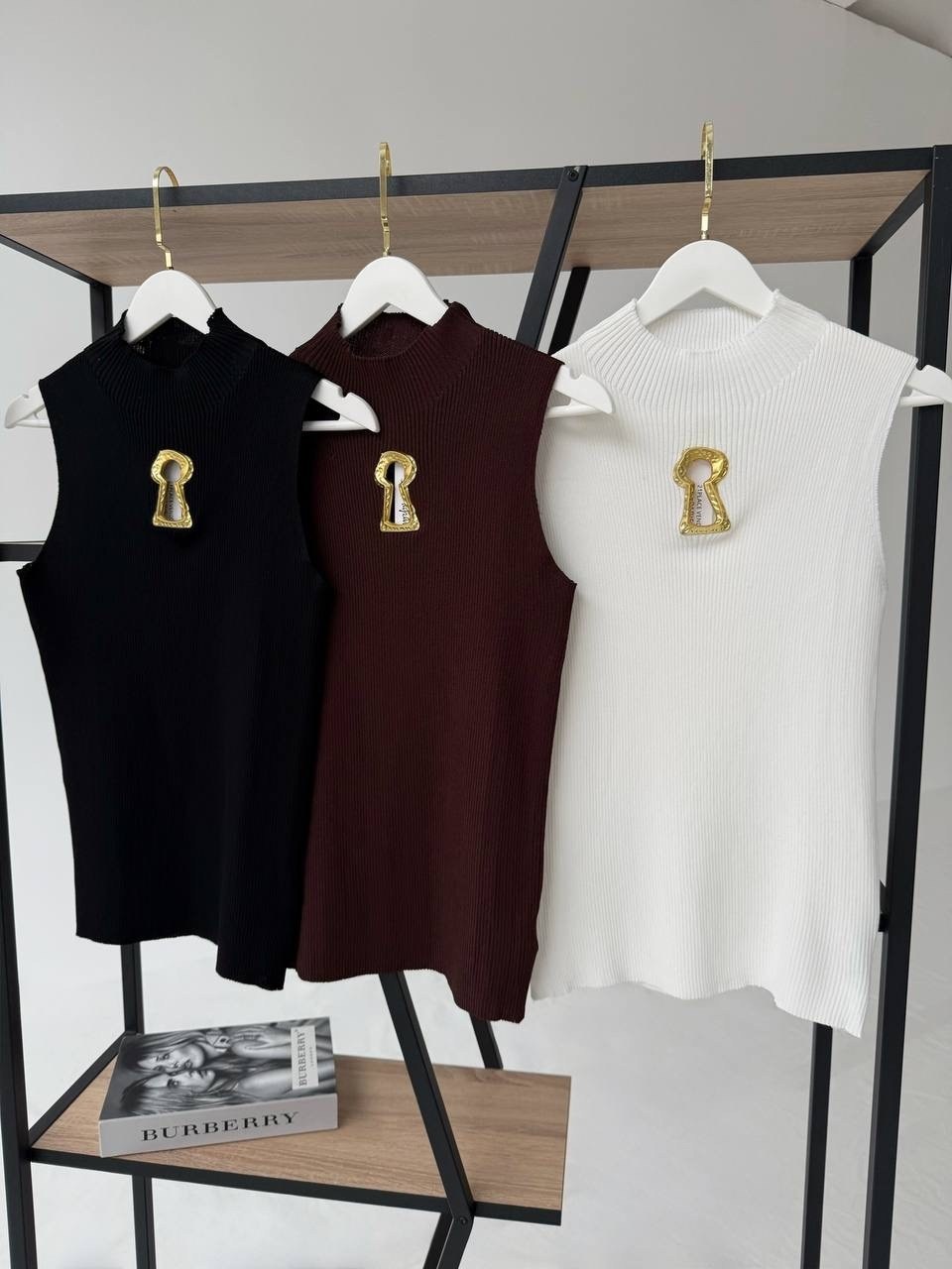 топ женский,майка женская,модные топы,свитер с вырезом ulba store