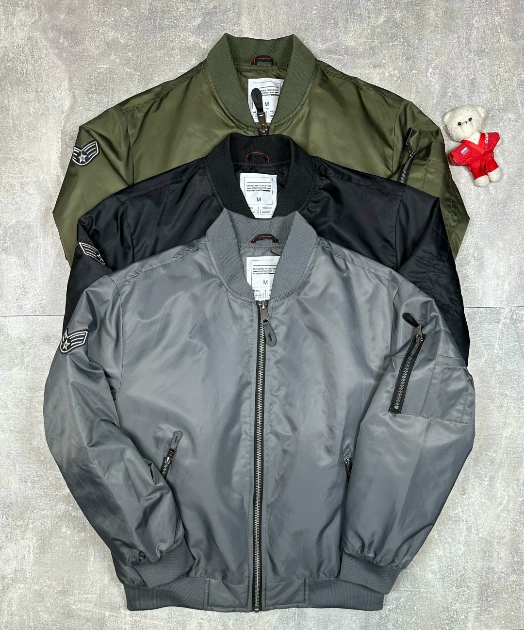 куртка бомбер,мужская куртка-бомбер в стиле милитари,куртка,легкая куртка,демисезонная куртка