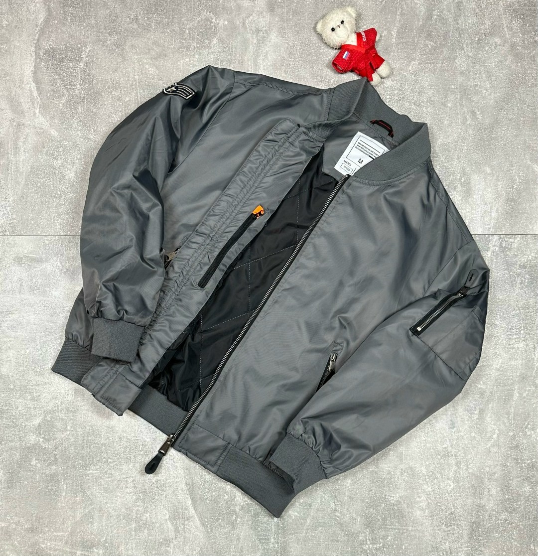 куртка бомбер,мужская куртка-бомбер в стиле милитари,куртка,легкая куртка,демисезонная куртка