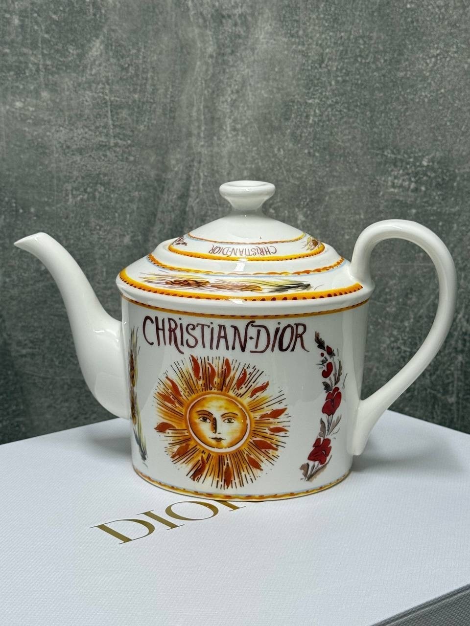 сервиз чайный, посуда dior кофейная пара,чайная пара dior,чайный сервиз dior,посуда диор,чайный сервиз dior le soleil