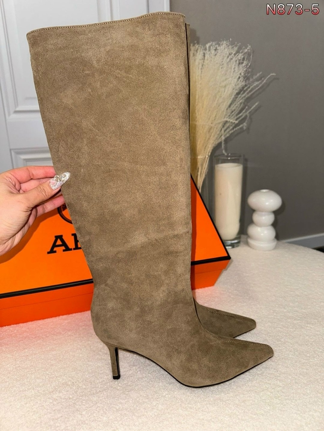 женские сапоги,сапоги модные,замшевые сапоги,сапоги на шпильках,сапоги натуральные
