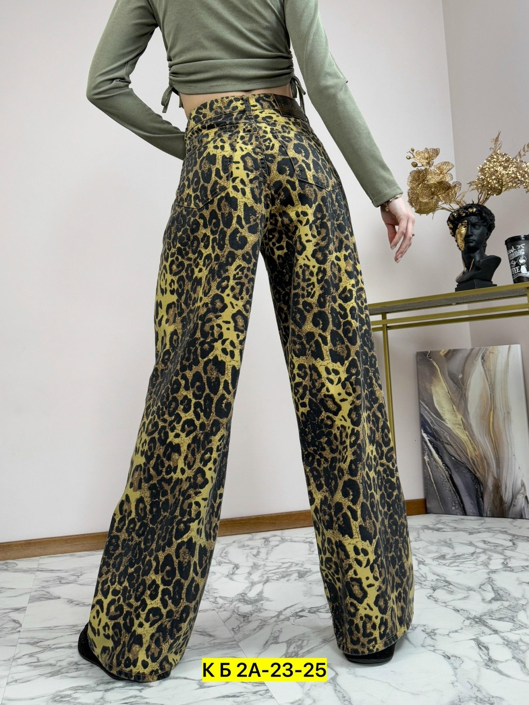 джинсы леопардовые,джинсы леопардовым принтом,брюки леопардовые,брюки джинсы,брюки модные