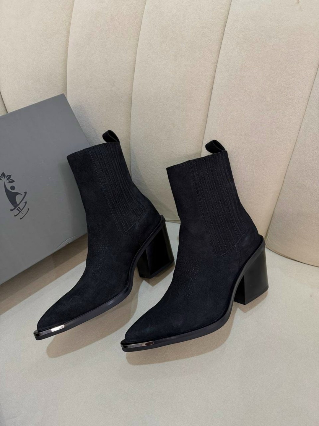 ,ботильоны женские,ботильоны кожаные,казаки женские,полусапоги