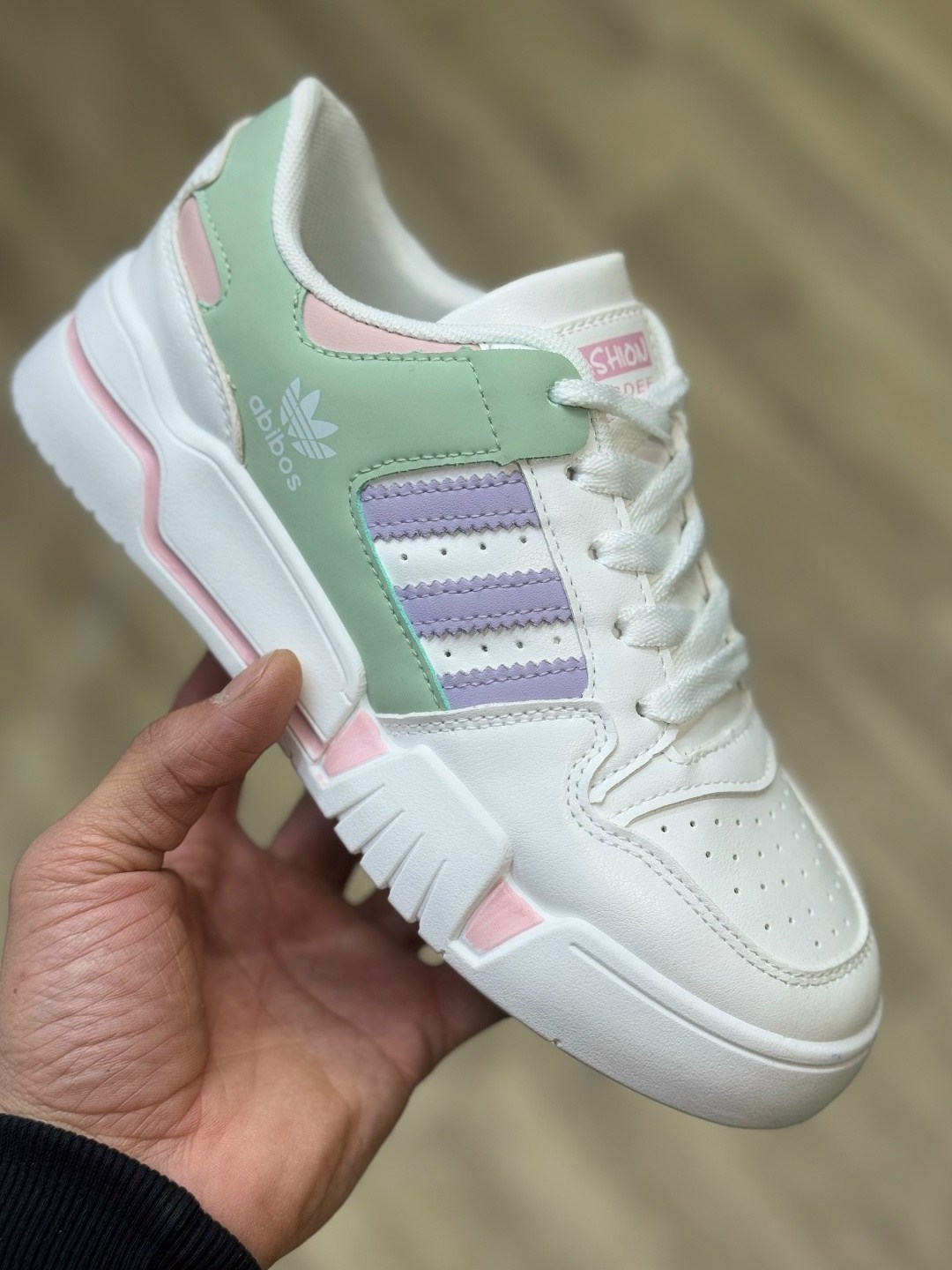 кроссовки adidas,адидас найт джогер кроссовки,кроссовки женские adidas,кроссовки,женские кроссовки