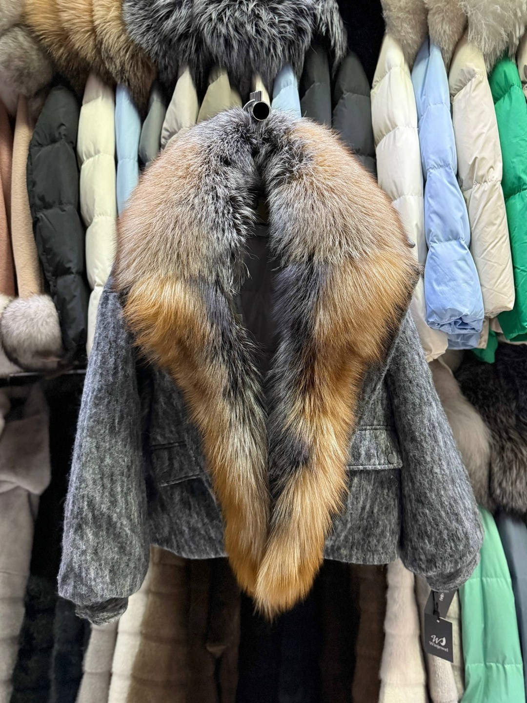 парка с натуральным мехом,парка женская с натуральным мехом,мех песец,парка с мехом,пуховики с натуральным мехом