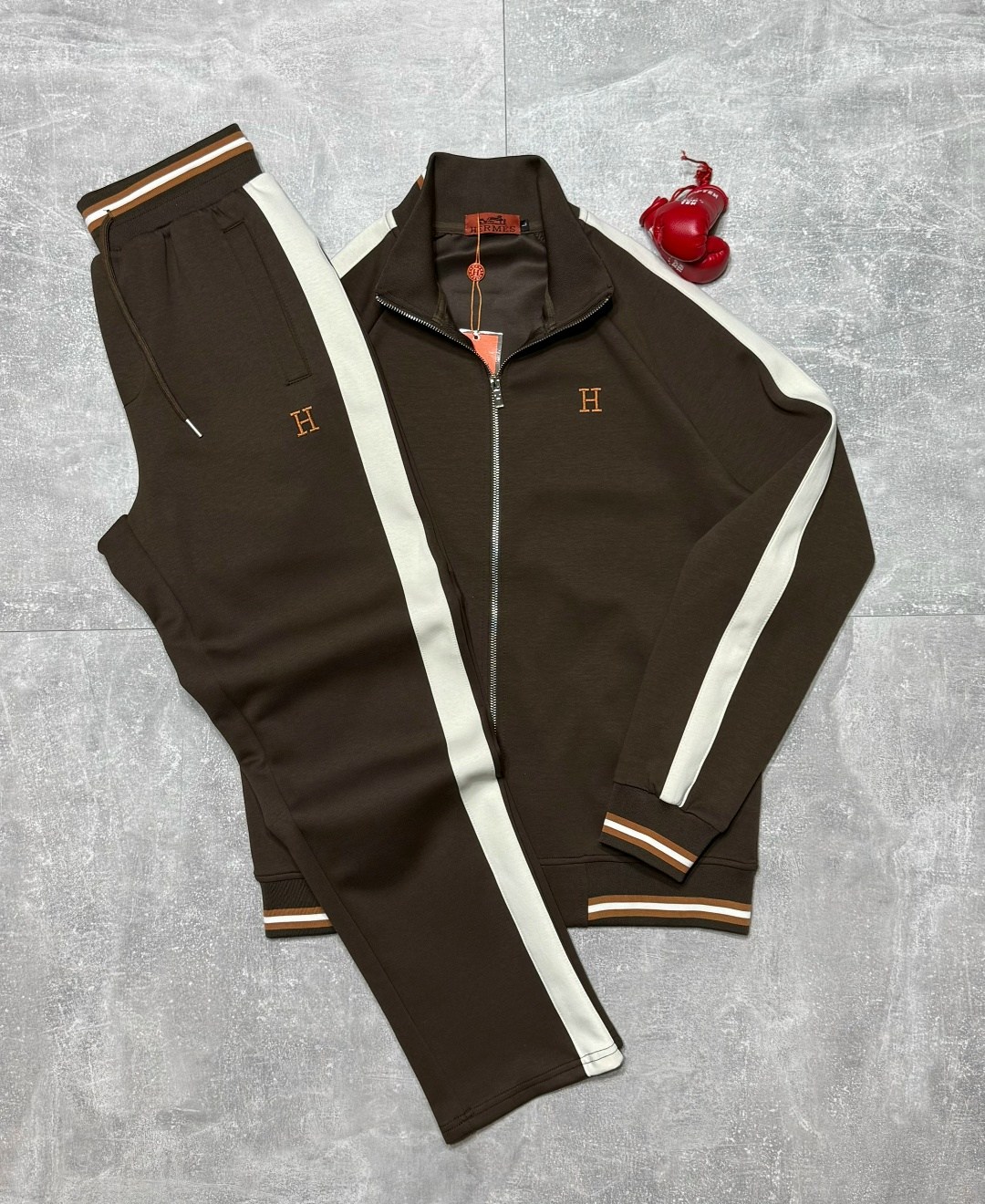 спортивный костюм hermes,спортивный костюм hermes мужской,мужской спортивный костюм,спортивный костюм,спортивный костюм мужской спортивный костюм