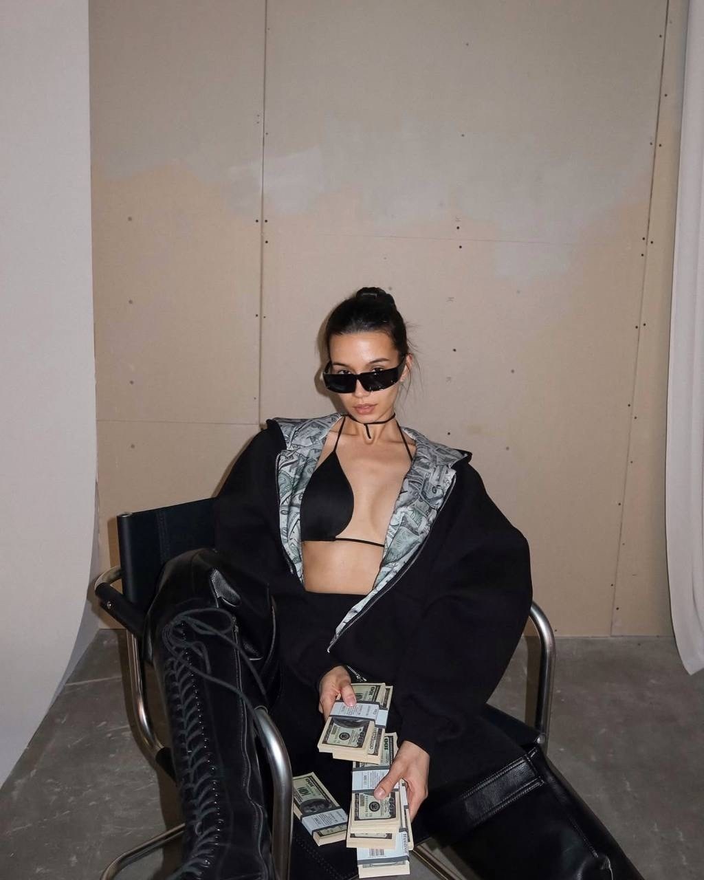 женская кофта,женская куртка,толстовка оверсайз,куртка с капюшоном,женская толстовка