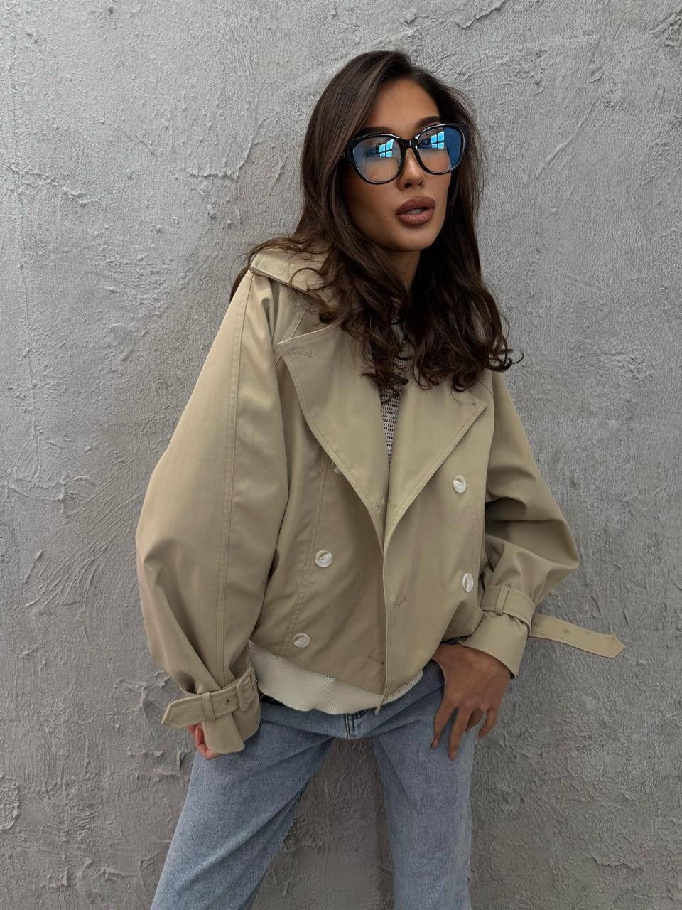 тренч куртка,бежевый тренч,тренч короткий,куртка косуха,тренч оверсайз