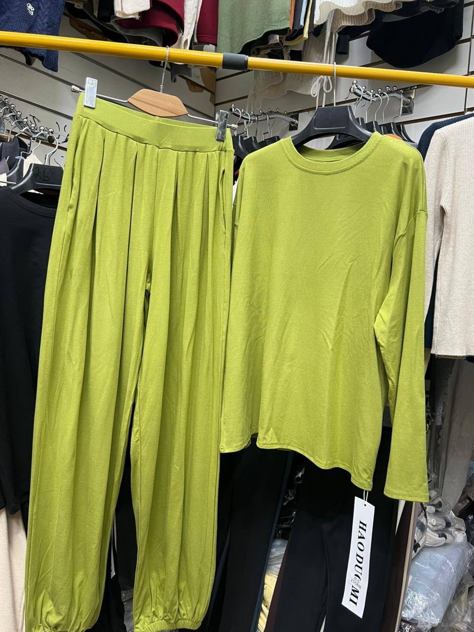 костюм с брюками,женский костюм с брюками,трикотажный костюм,широкие брюки