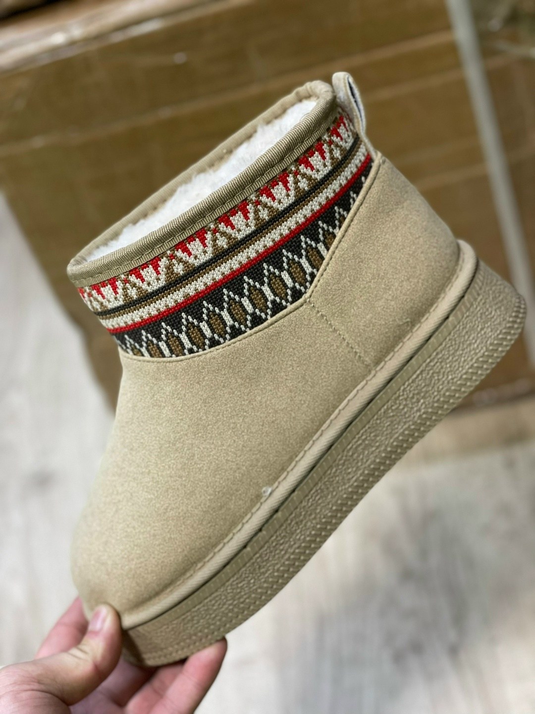 угги женские ugg,женские угги,,зимняя  женская,угги женские зимние ботинки