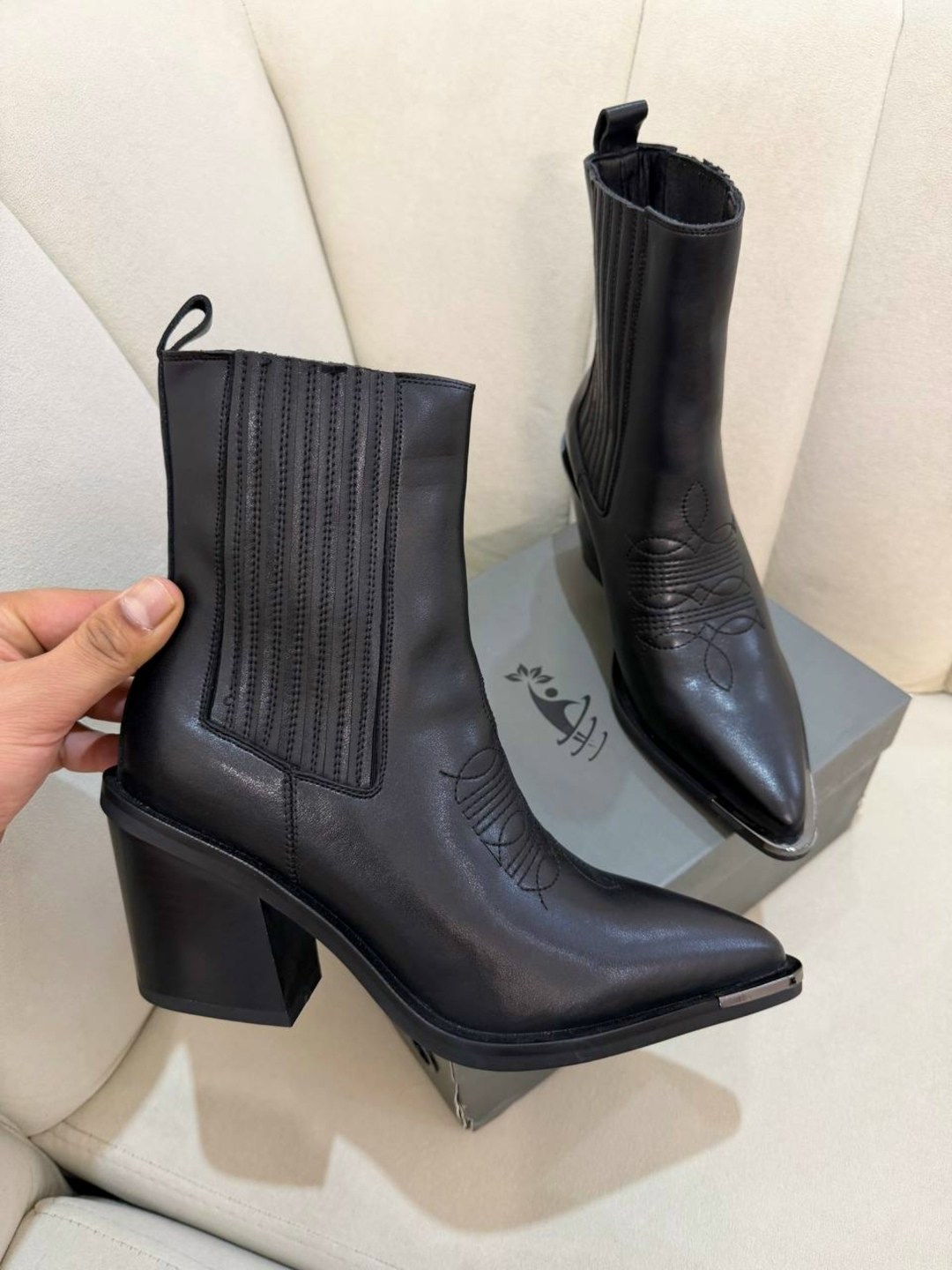 ,ботильоны женские,ботильоны кожаные,казаки женские,полусапоги