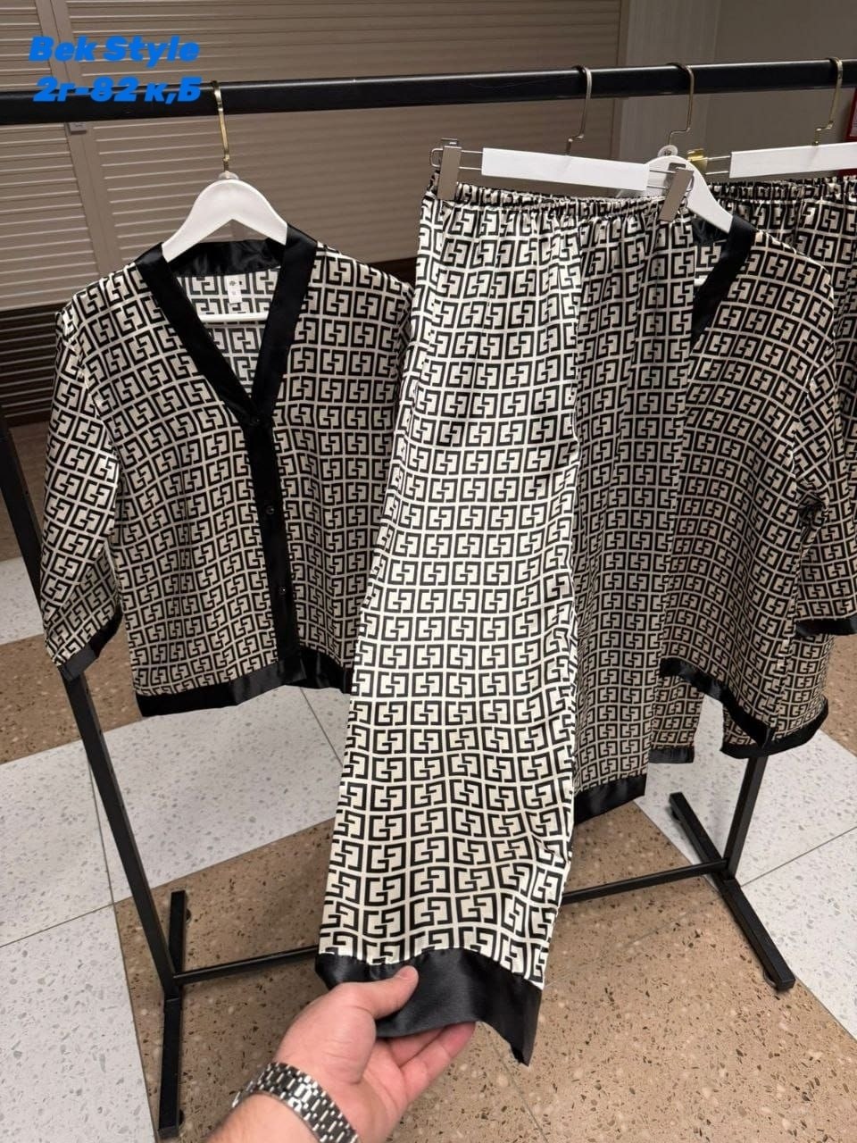 пижама женская,пижамный комплект со штанами,пижама женская домашняя со штанами шелковая,пижама,пижама фенди женская