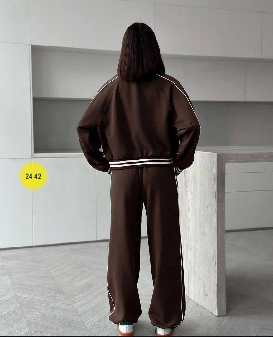 костюм спортивный,спортивный костюм женский,костюм двойка женская,модные спортивные костюмы,женские костюмы