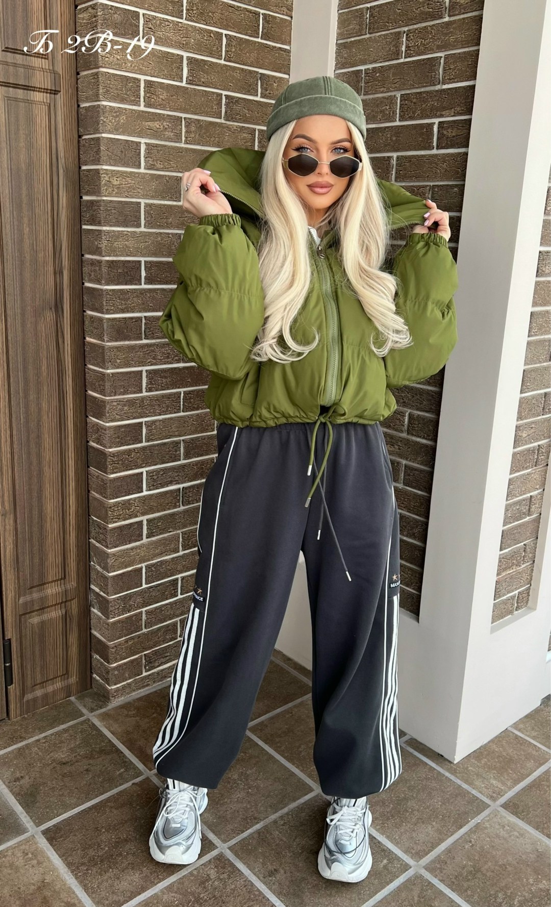 пуховик куртка короткий зефирка с капюшоном на молнии,женская куртка,куртка пуховик,куртка демисезонная,повседневная куртка