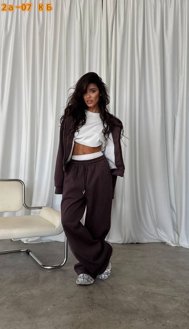спортивный костюм женский на флисе,спортивный костюм стильный,спортивные костюмы,женский костюм,костюм тройка женский