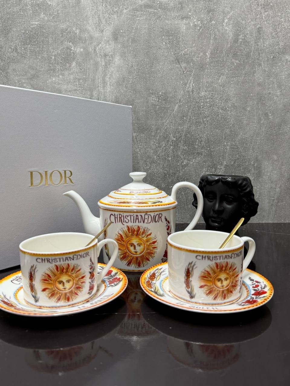 сервиз чайный, посуда dior кофейная пара,чайная пара dior,чайный сервиз dior,посуда диор,чайный сервиз dior le soleil